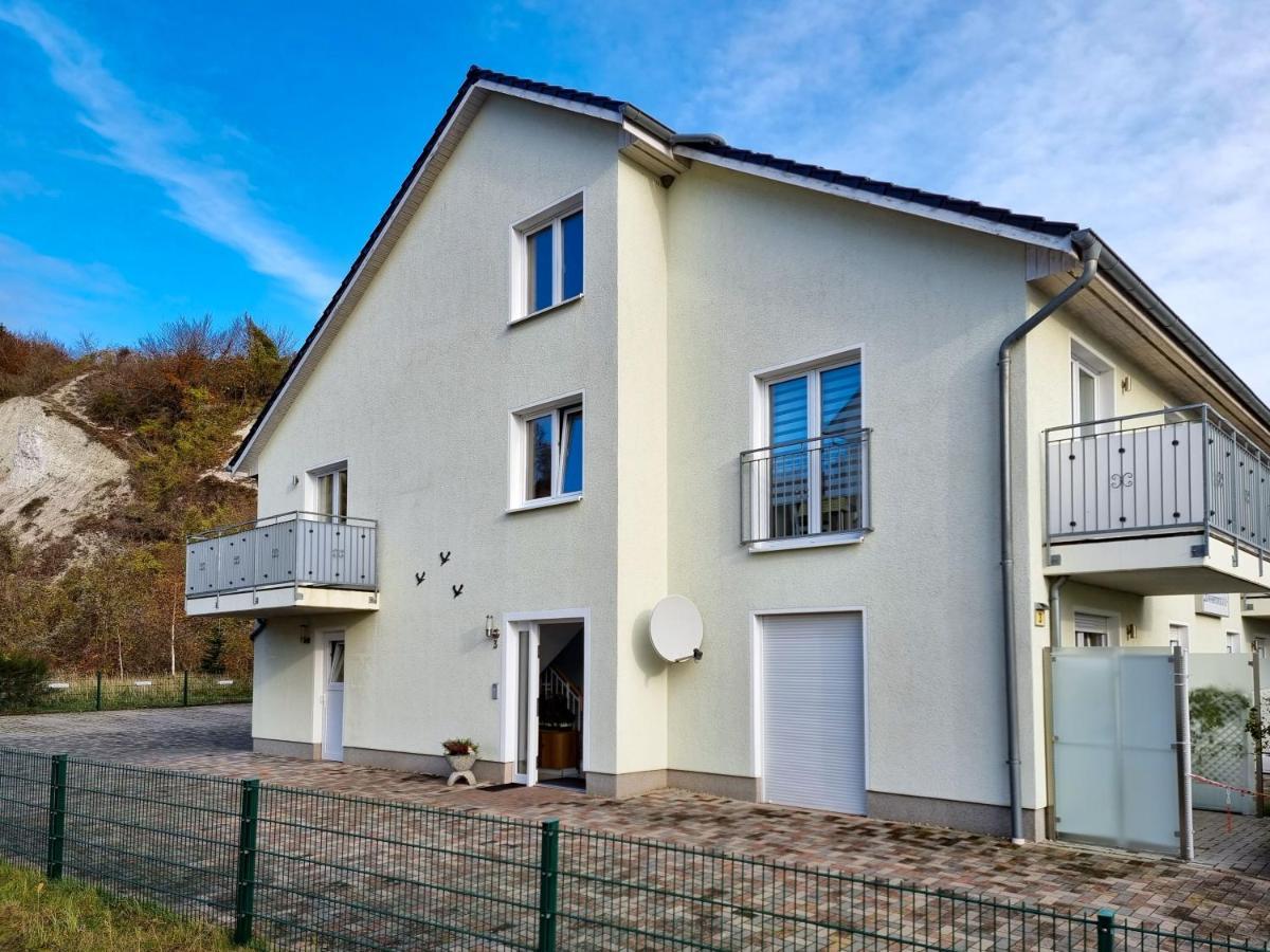 Ferienhaus "Zum Kreideblick" Sassnitz Bagian luar foto