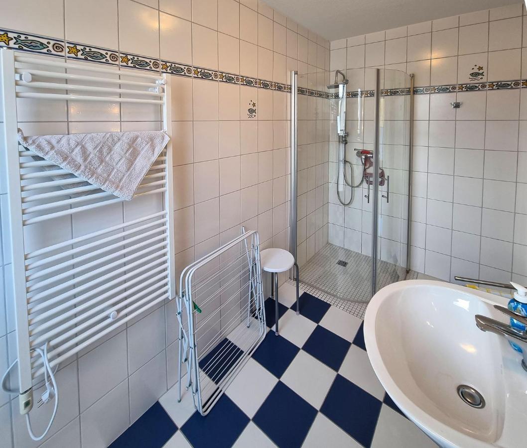 Ferienhaus "Zum Kreideblick" Sassnitz Bagian luar foto
